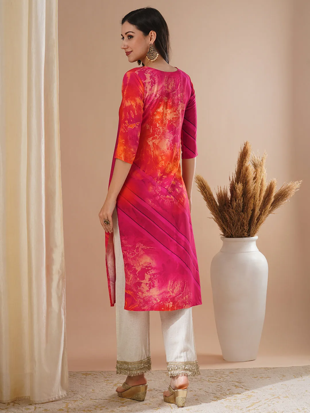 Abstract Printed & Mirror Embroidered Straight Fit Kurta - Pink